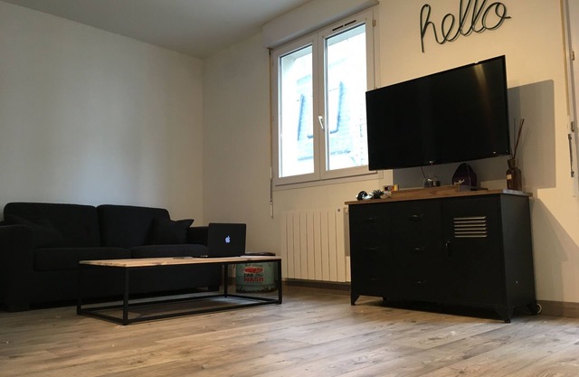 CosyFlat Cherbourg downtown apartment 600m Naval Group