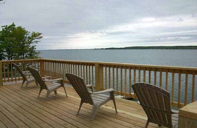 Cottage #12 - 3 bedroom/1 bath