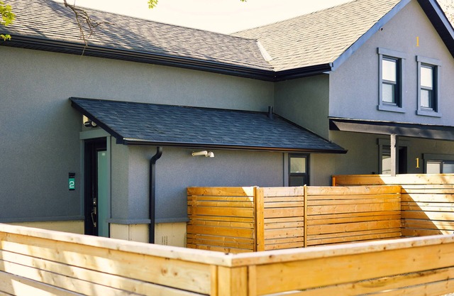 Cottage 2: Charming Bungalow Steps from the Lake