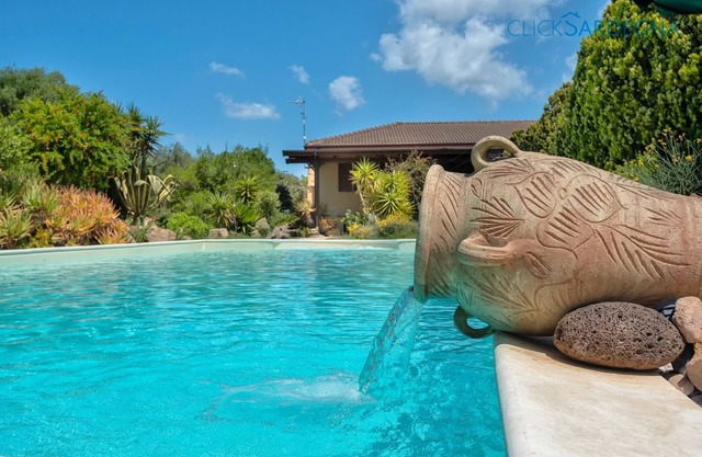 Cottage Soraya with independent swimming pool near Alghero and the beach