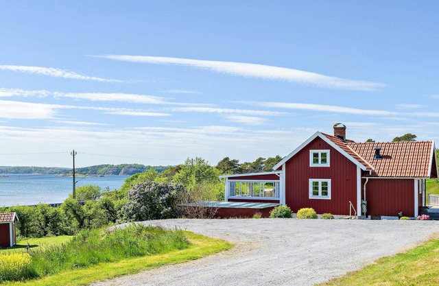 Cottage with Fjord View, Stenungsund