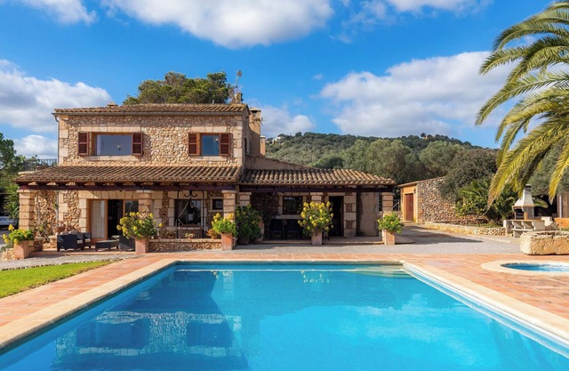 Country Home Can Bosco with Pool, Wi-Fi, A/C, Garden & Terrace