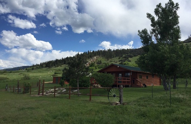 COUNTRY CABIN- Bighorn Canyon National Recreation Area