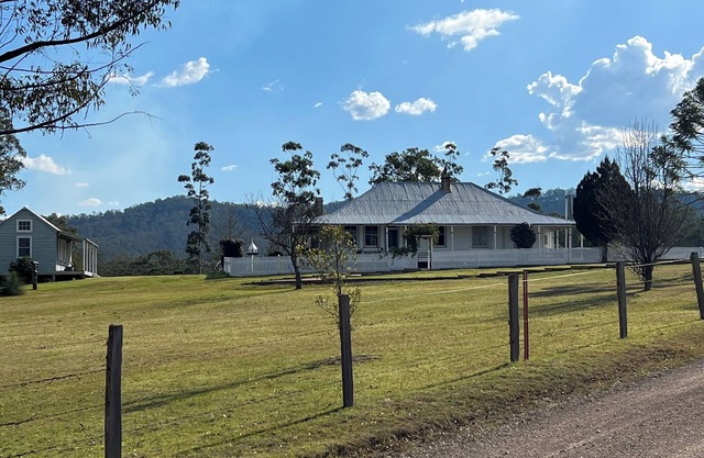 Country getaway at Calderwood Homestead