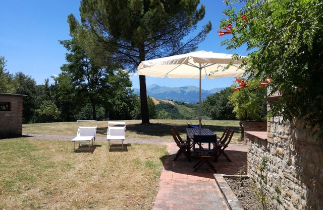 Country House - Entire Hill - Private Swimming Pool - 10 Hectare w/Church