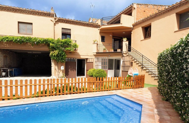 Country House 'Can Blay' with Private Pool, Wi-Fi and Air Conditioning