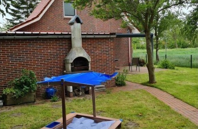 Country house country idyll with garden