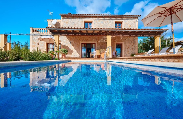 Country House 'Tolo' with Sea View, Private Pool and Wi-Fi
