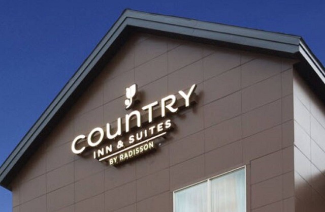 Country Inn & Suites by Radisson, York, PA