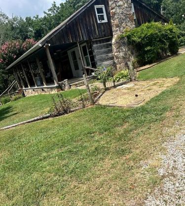 Countryside Cabin Incredible for Outdoor Activities in McMinnville, Tennessee