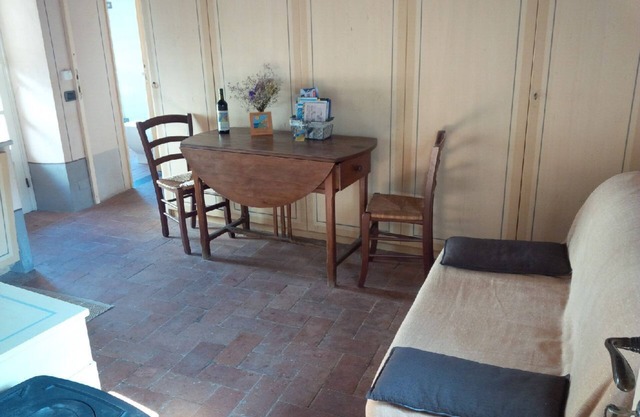 COURTY PAGANINI near 5 Terre