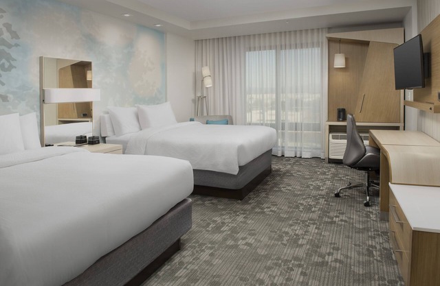 Courtyard by Marriott Albion