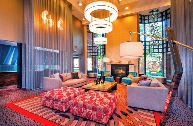 Courtyard by Marriott Dulles Town Center