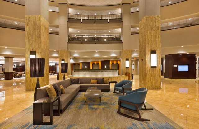 Courtyard by Marriott Omaha La Vista