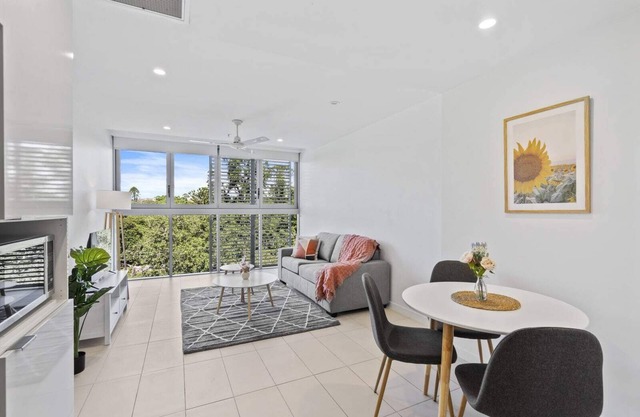 Cozy 1 bedroom in the Heart of South Brisbane with parking