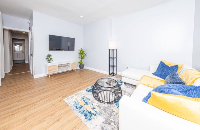 Cozy 1BR Apt in the Art Museum Area