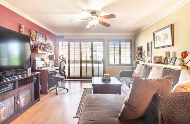 Cozy 2 Bedroom-2 Full Bath Condo;Art District DTSA