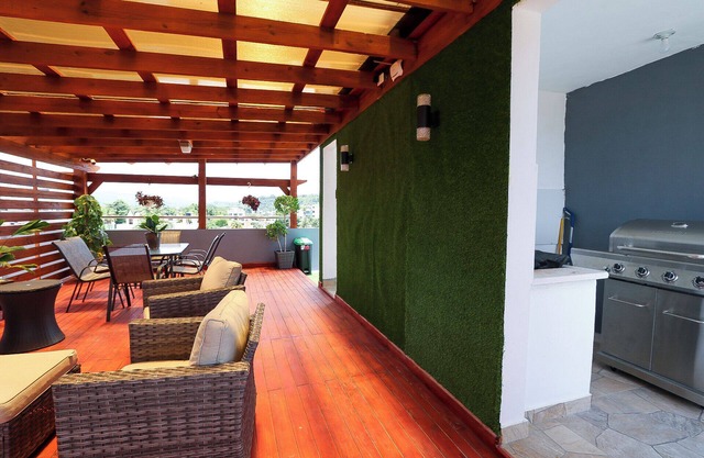 Cozy 2-bedroom apartment with WiFi, AC in enjoyable San Cristóbal