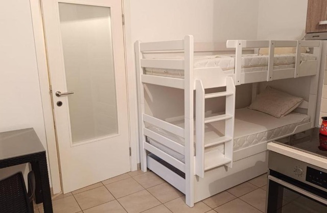 Cozy 2-Bedroom Apartment