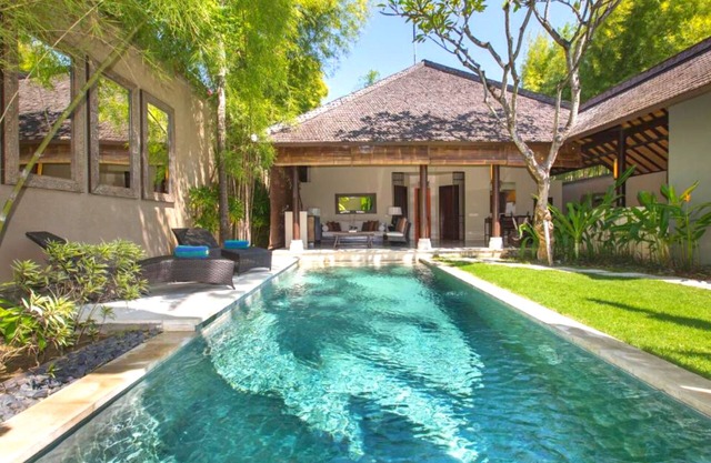 Cozy 2 BR Garden Pool Villa #Z3