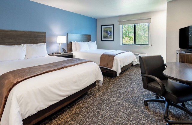 Cozy 2 Queen Beds Stay | Close to Parks