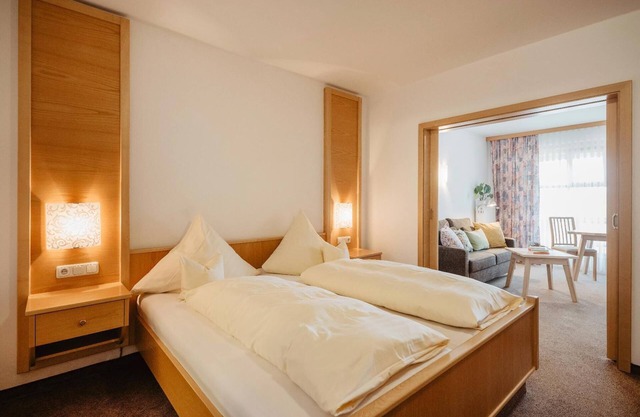 Cozy 2-room apartment (35 sqm) with kitchenette and free WLAN