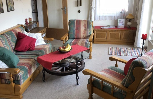 cozy 3-room apartment with 2 balconies and swimming pool/sauna