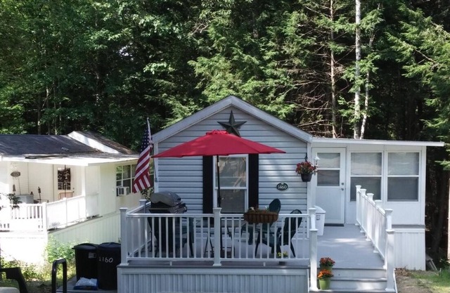 Cozy 3Bdrm Cottage At Point Sebago