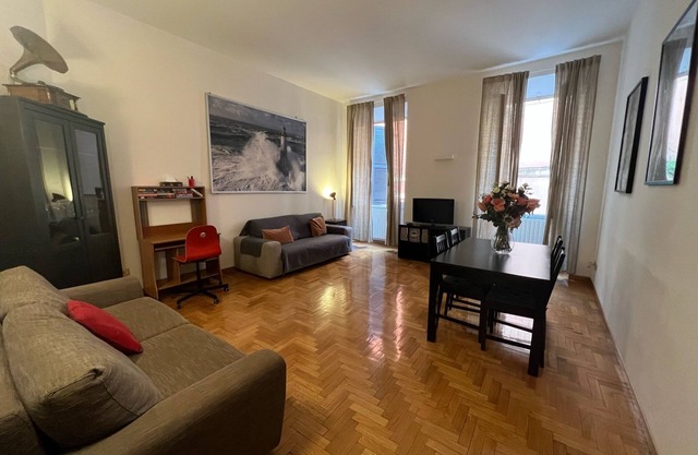 Cozy and Charming Apartment in Rome