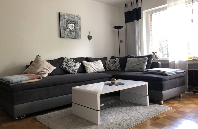 Cozy apartment with box spring bed in Winterberg
