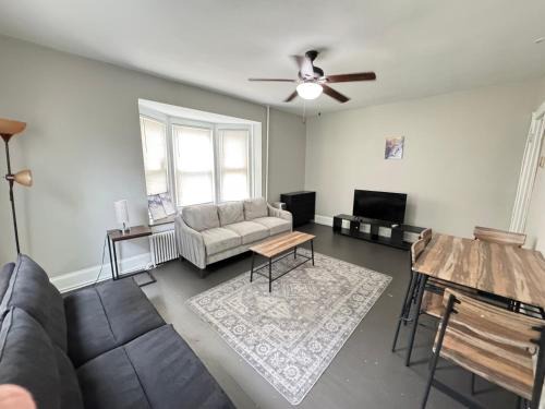 COZY Apartment in DC 2BR with Parking