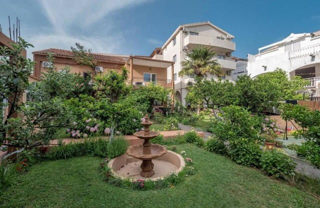 Cozy Apartments Kostovic
