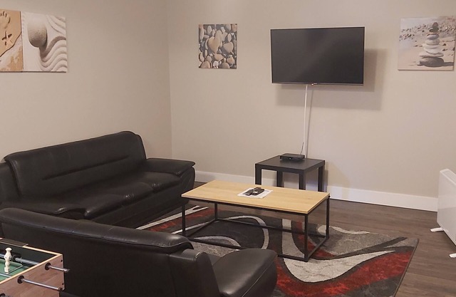 Cozy Basement Suite