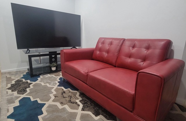 Cozy Basement Suite in Winnipeg