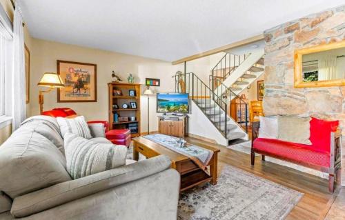 Cozy Bear's Lair