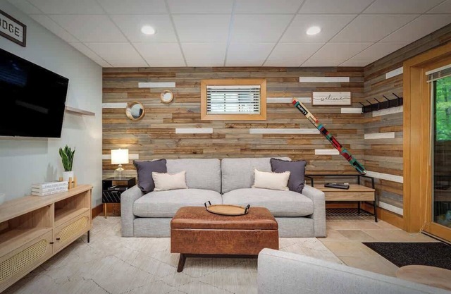 Cozy Boyne Mountain Ski Condo