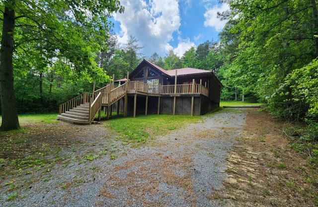 Cozy Cabin at Little River Canyon