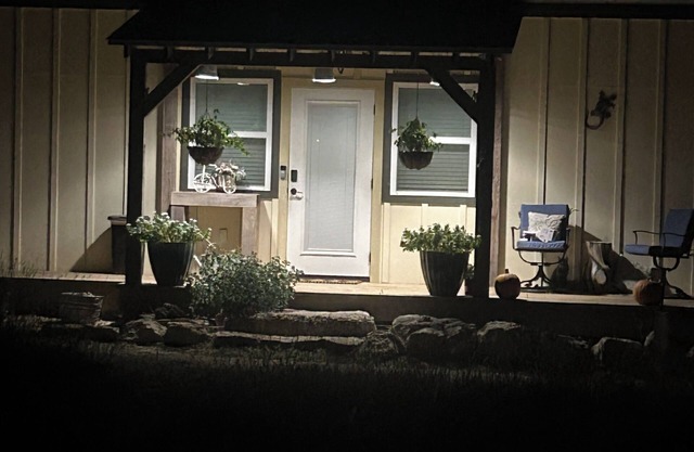 Cozy cabin in lovely Boerne with AC, WiFi