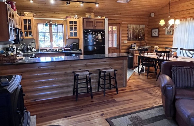 Cozy cabin near Conway Lake and North Conway