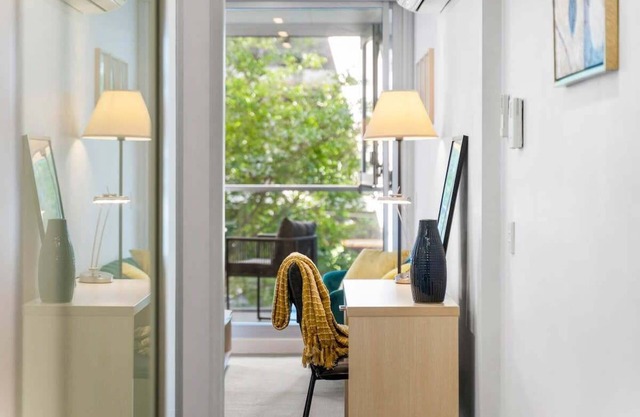 Cozy CBD 1BR Apt - Walkable & Central Spot