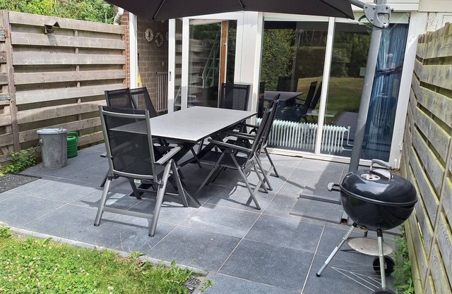 Cozy, child-friendly vacation home with WLAN in Bruinisse, Zeeland.