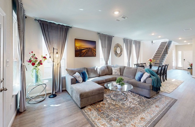 Cozy Comfort House 15'River Walk 10"Randolph AFB, Near Fort Sam ,I-10