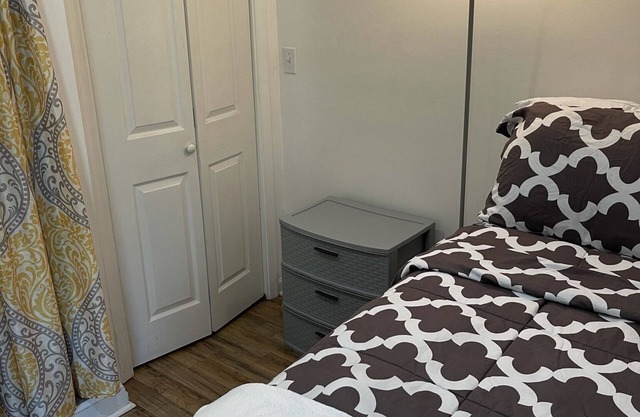 Cozy Comfortable Cottage for One or Two Guest