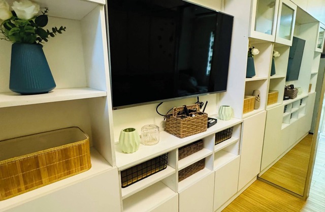 Cozy condo in enjoyable Taguig with WiFi, AC