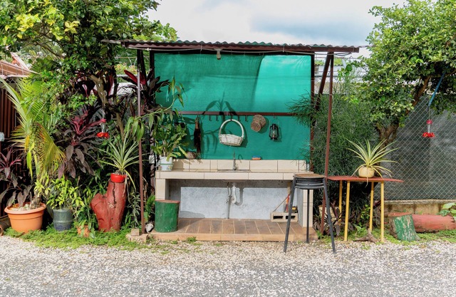 Cozy Condo in Huacas near Tamarindo in Huacas with Full Kitchen, AC, WiFi