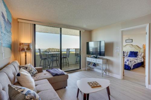 Cozy Condo with Gulf View, Bird Watching and Telescope