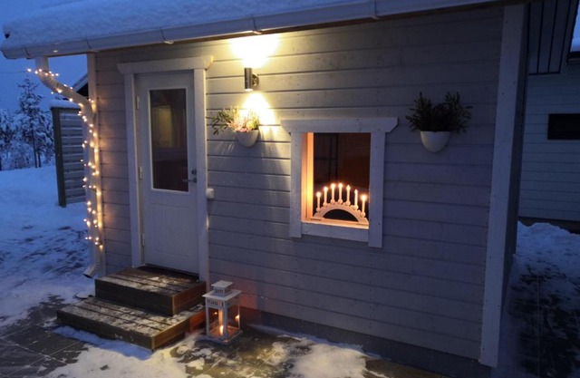 Cozy Cottage - Free WIFI and Parking