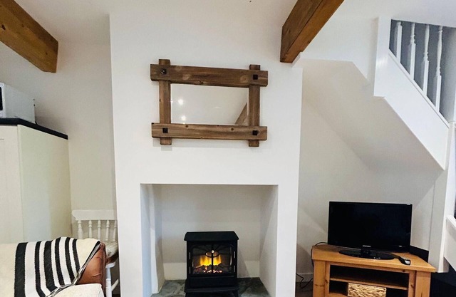 Cozy cottage in Mytholmroyd nr Hebden Bridge