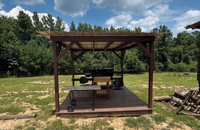 Cozy cottage with AC, Pet-friendly, Near West Point Lake