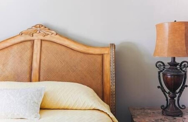 Cozy Downtown Gem | Fully Equipped | Free Parking